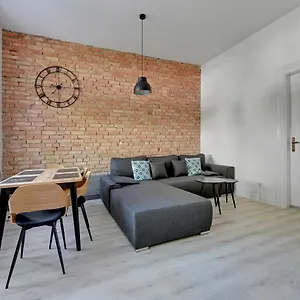 https://apartament-haffnera-30.sopothotels.com